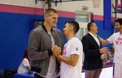 Nikola Jokic có nguy cơ lớn nhiễm COVID-19