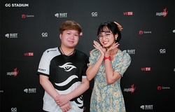 TS Artifact: Celeb già mà gân, còn em già mà non