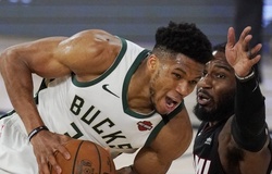 Sụp đổ cuối trận, Milwaukee Bucks rơi vào thảm họa 0-3