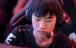 Knight chỉ là Top 4 Mid tại CKTG 2020 theo truyền thông Hàn