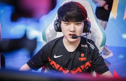 Jackeylove LoL: Tiểu sử lừng lẫy của siêu xạ thủ hàng đầu LPL