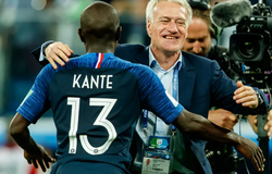 HLV tuyển Pháp “dự đoán” về khả năng Kante đoạt Quả bóng vàng