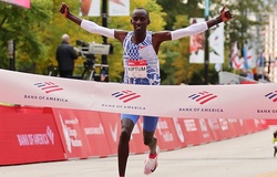 Kỷ lục thế giới chạy marathon “tưởng như bất tử” của Eliud Kipchoge bị phá sâu