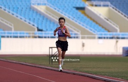 Á quân marathon SEA Games Lê Thị Tuyết phá kỷ lục quốc gia điền kinh trẻ chạy 5000m