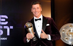 Lewandowski đoạt FIFA The Best 2021 với cách biệt sít sao trước Messi