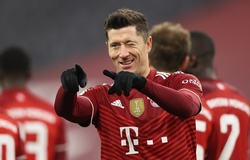 Lewandowski phá kỷ lục ghi nhiều bàn nhất trong năm của Muller