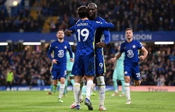 Chelsea mất chức vô địch vì chơi sân nhà tệ hại?