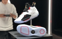 Đây là Air Jordan 33, mẫu giày bóng rổ độc nhất, chưa từng thấy từ trước đến nay