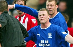 Duncan Ferguson: “Rooney đấm vào trán tôi”