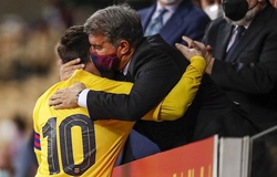 Gia đình Messi thiện chí đến phút chót, Barca vẫn phải nói không