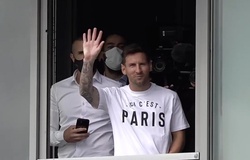 Messi cùng gia đình đã tới Paris, sẵn sàng ra mắt PSG