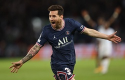 Messi tiếp tục trở thành cơn ác mộng cho các đội bóng Anh