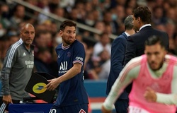 Messi hậm hực từ chối bắt tay HLV PSG sau khi bị thay ra