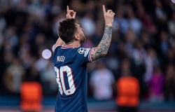 2 kỷ lục mà Messi bắt kịp Ronaldo sau cú đúp với PSG