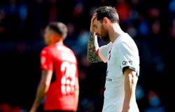Messi sút trúng khung gỗ nhiều hơn ghi bàn và kiến tạo