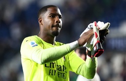 Thủ môn AC Milan nghỉ đến hết năm sau khi cứu phạt đền từ Salah