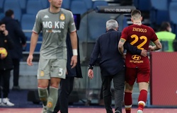 Mourinho than thở “Roma chỉ là những đứa trẻ trong mắt trọng tài”