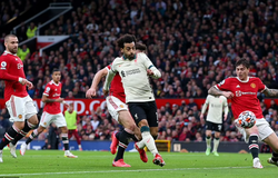 Thống kê chỉ ra MU có hàng thủ tệ thế nào sau khi thua Liverpool