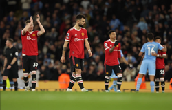 MU bẽ mặt với thống kê tệ hại trong 10 phút cuối thua Man City