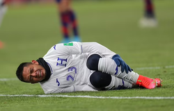 Cầu thủ bị hạ thân nhiệt khi chơi ở -16 độ C tại vòng loại World Cup