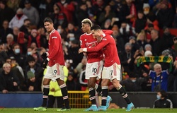 Phản ứng “khác lạ” của Ronaldo sau khi MU thắng West Ham