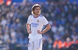Real Madrid chịu cú sốc đầu tiên kể từ tháng 10/2021