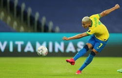 Richarlison giúp Brazil hủy diệt Đức bằng 30 phút khó tin