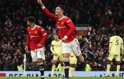 Ronaldo không có thời gian ăn mừng sau khi ghi bàn thứ 800