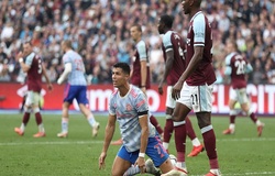 HLV MU khơi lại mối thù phạt đền với Klopp của Liverpool