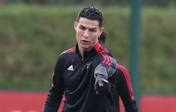 Ronaldo đã trở lại MU sau khi “mất tích” bí ẩn
