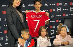Con trai của Ronaldo có thể chơi cho 3 đội tuyển quốc gia