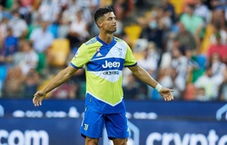 Vì sao Cristiano Ronaldo ngồi ghế dự bị ở Juventus?