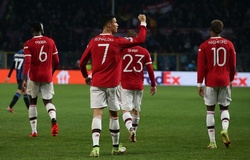 HLV MU ví Ronaldo với Michael Jordan sau khi lập cú đúp