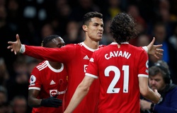 Ronaldo cùng ghi bàn và kiến tạo cho MU ở tuổi cao nhất từng thấy