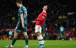 Ronaldo cần ghi bàn để tránh cơn hạn hán dài nhất một thập kỷ