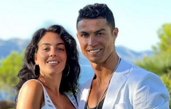 Lời nhắn nhủ của mẹ Ronaldo gửi đến Georgina khi cô mang thai