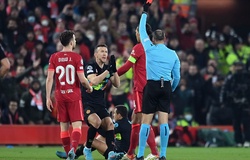 HLV Inter giải thích lý do không thay Alexis Sanchez trước Liverpool