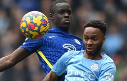 Chelsea theo đuổi Sterling, Man City không hạ giá