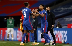 Ollie Watkins ghi bàn cho tuyển Anh sau khi chơi ở giải hạng 6