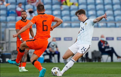 HLV tuyển Hà Lan gây sốc khi nhầm cầu thủ không gọi cho Euro 2021