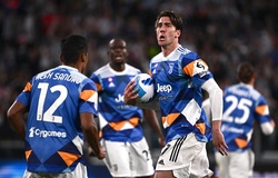Juventus thoát thua ở phút 95 với 2 thẻ đỏ gây tranh cãi 