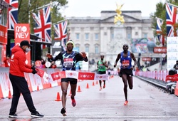 Toàn cảnh London Marathon 2020: Một cuộc thi chạy kỳ lạ