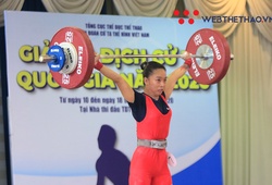 Đôn cân lên đấu hạng 49kg nữ, VĐ SEA Games 2019 Vương Thị Huyền thua Mỹ Dung ở Giải vô địch cử tạ toàn quốc 2020