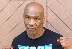 Vì sao Mike Tyson lừ đừ trước thềm trận đấu Roy Jones Jr.?