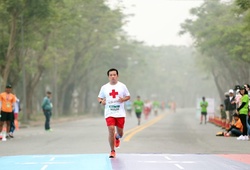 “Kỷ lục gia” Đoàn Ngọc Hải phá sâu thành tích cá nhân, chạy 12 giải marathon năm 2020