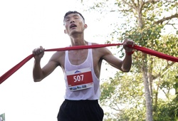 Việt dã leo núi Bà Rá - Giải chạy độc nhất vô nhị “thử lửa đôi chân sắt” các nhà vô địch