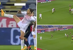 Ibrahimovic gây ấn tượng khi chuyền bóng không cần nhìn
