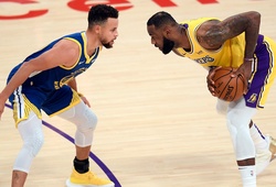 LeBron James nói gì sau thất bại lịch sử trước GSW và Stephen Curry?