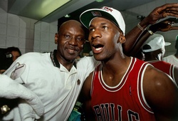 Chiếc hố nướng thịt và người đứng sau sự nghiệp vĩ đại của Michael Jordan