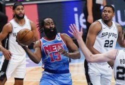 Thiếu Irving vì chiếc cùi chỏ, Nets đón chào màn trở lại ấn tượng của Harden